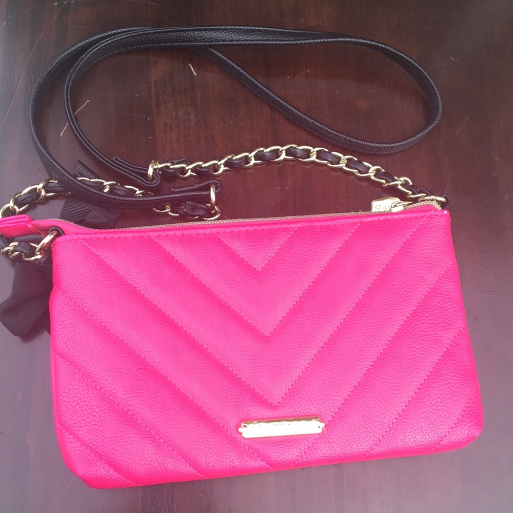 🎀SALE🎀 Cute Betsey Johnson Bag